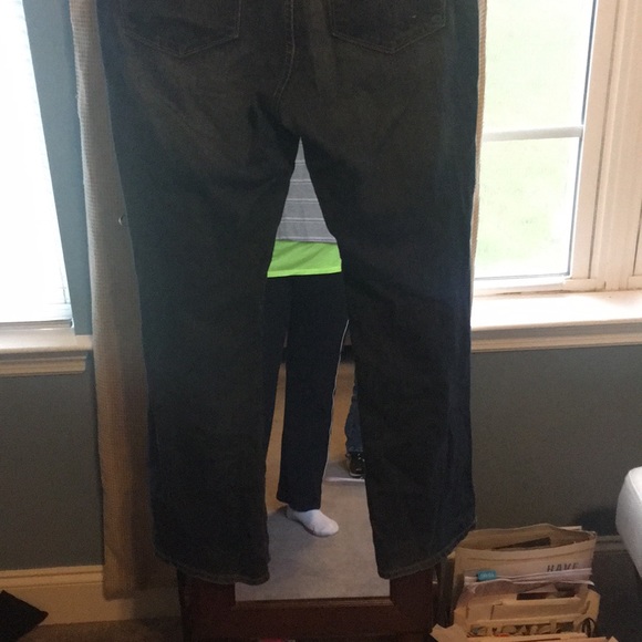 Old Navy Flirt Jeans - Picture 4 of 7